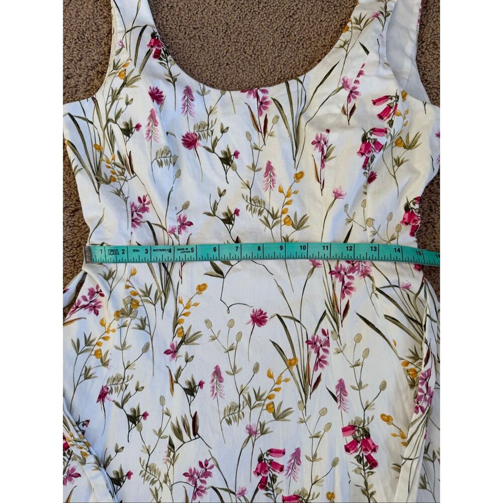 Gal Meets Glam Petal Dress - Picture 8 of 9